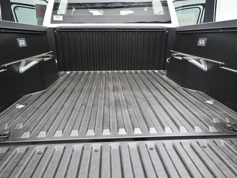 New 2026 Toyota Tacoma SR5 AWD/4WD image 12