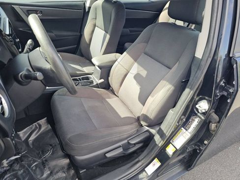 Used 2019 Toyota Corolla LE FWD image 6