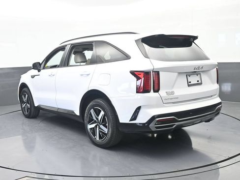 Used 2023 Kia Sorento EX FWD image 4