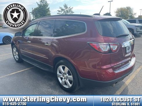 Used 2017 Chevrolet Traverse Premier image 3