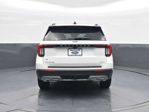 New 2026 Ford Explorer Active w/ Active Comfort Package AWD/4WD image 6