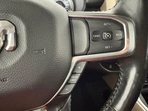 Used 2019 RAM 1500 Laramie AWD/4WD image 20