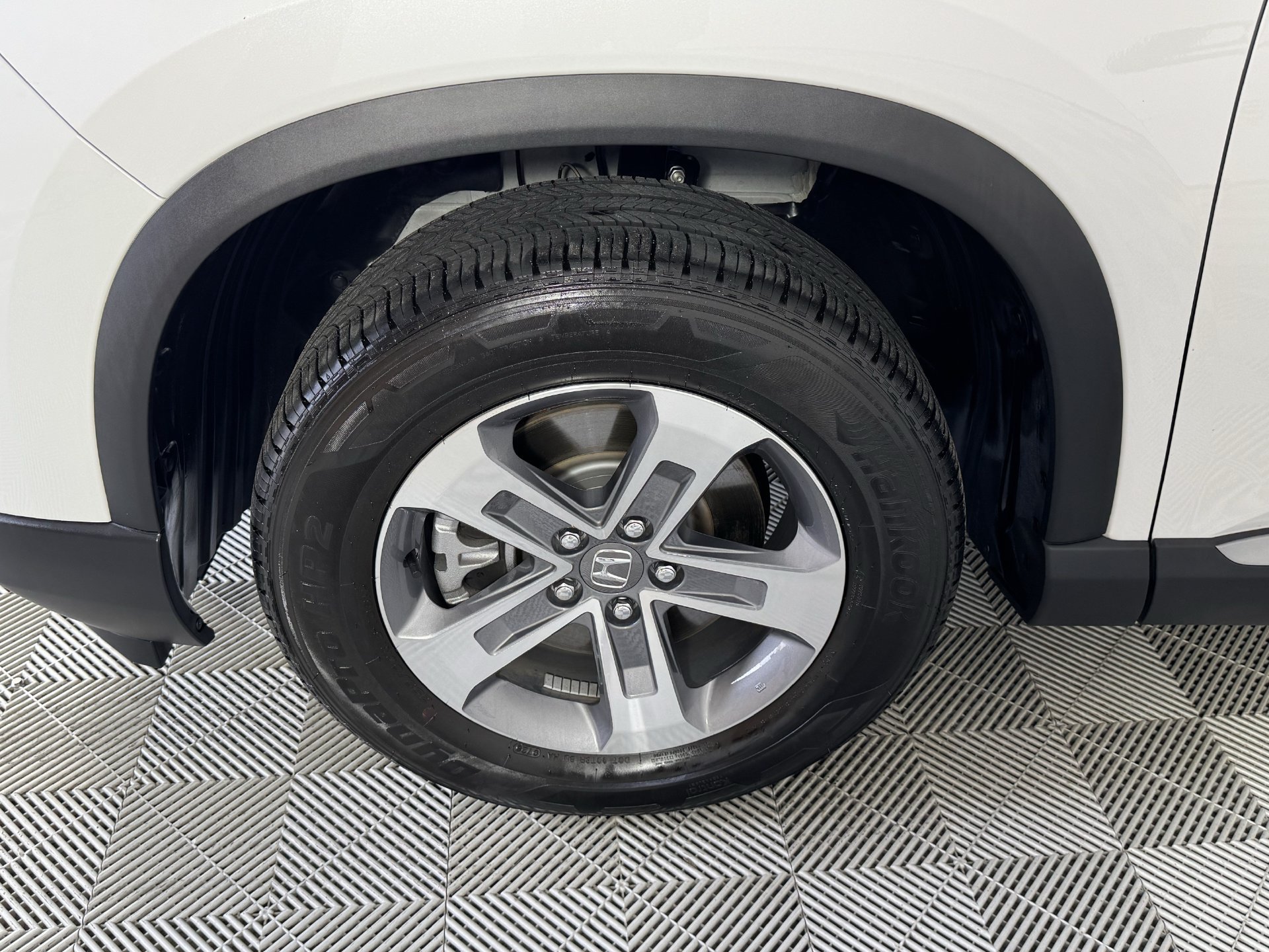 Used 2026 Honda Pilot EX-L image 30