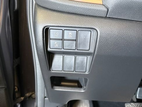 Used 2019 Honda CR-V EX image 18