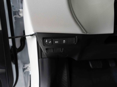 New 2026 Toyota Corolla Cross L AWD/4WD image 11