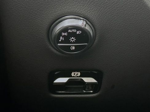 Certified 2023 Mercedes-Benz GLC 300 4MATIC image 10