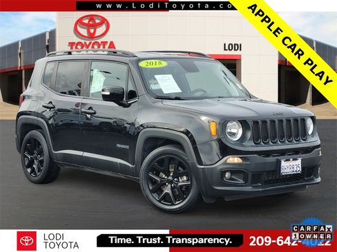 Used 2018 Jeep Renegade Altitude w/ UConnect 8.4 Nav Group image 1