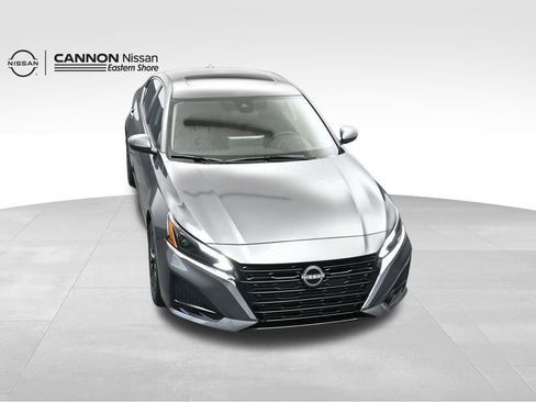 New 2025 Nissan Altima 2.5 SV w/ SV Special Edition Package FWD image 24