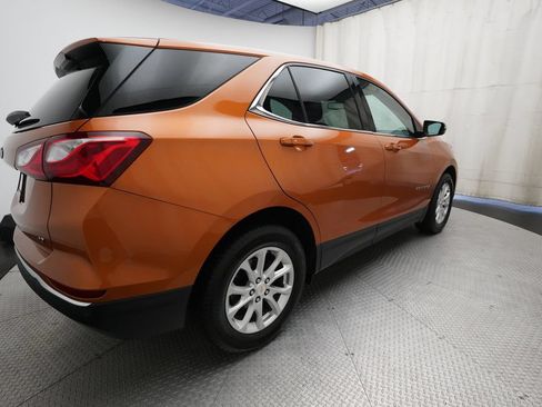 Used 2018 Chevrolet Equinox LT FWD image 35