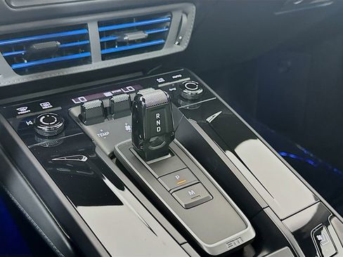 Used 2025 Porsche 911 Targa 4 GTS image 18