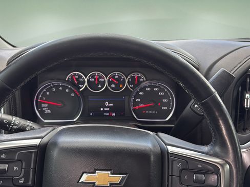 Used 2021 Chevrolet Silverado 1500 LTZ AWD/4WD image 15