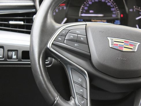 Used 2019 Cadillac XT5 Luxury image 23