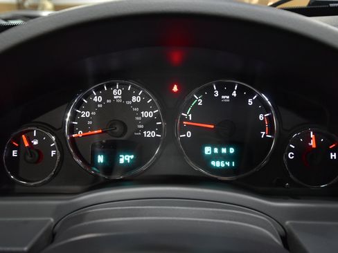 Used 2012 Jeep Liberty Sport image 20