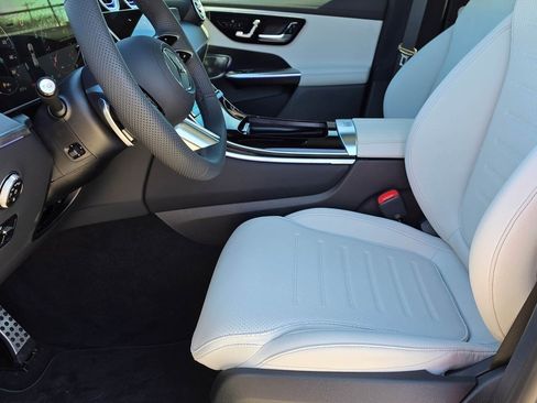 New 2026 Mercedes-Benz GLC 300 4MATIC image 16