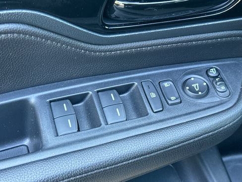Used 2024 Honda Odyssey Elite image 13