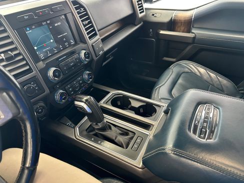 Used 2018 Ford F150 Limited w/ Trailer Tow Package image 20