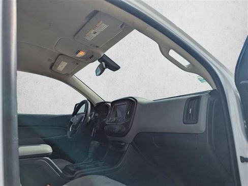 Used 2021 Chevrolet Colorado W/T w/ WT Convenience Package RWD image 15