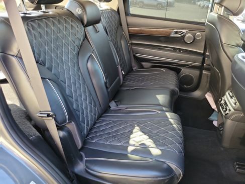 Certified 2023 Genesis GV80 3.5T image 21