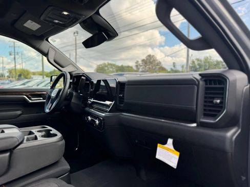 Used 2024 GMC Sierra 1500 Elevation AWD/4WD image 18