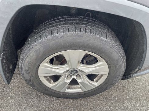 Used 2020 Toyota RAV4 XLE w/ Convenience Package image 11