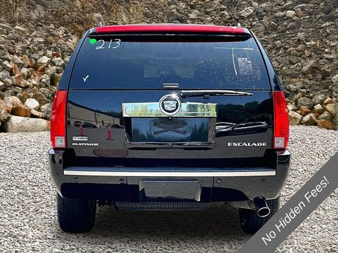 Used 2011 Cadillac Escalade Platinum AWD/4WD image 4