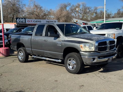Used 2007 Dodge Ram 2500 Truck SLT AWD/4WD image 2