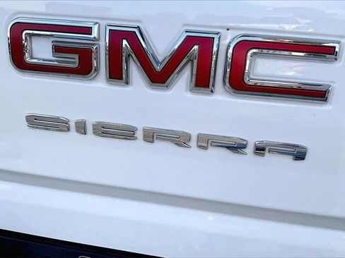 Used 2024 GMC Sierra 2500 Pro image 25