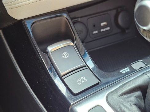 Used 2015 Kia Optima SX image 38