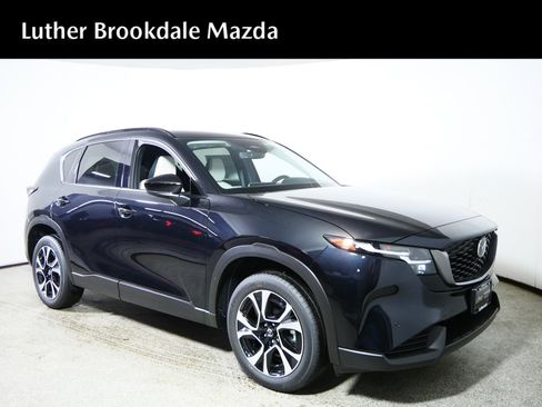 New 2026 MAZDA CX-5 Preferred AWD/4WD image 1