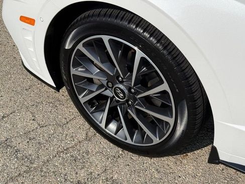 Used 2022 Hyundai Sonata Limited FWD image 9