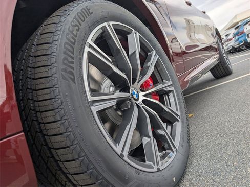 New 2026 BMW X6 M60i image 10