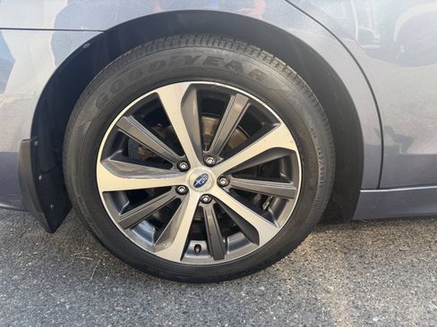 Used 2015 Subaru Legacy 2.5i Limited AWD/4WD image 12