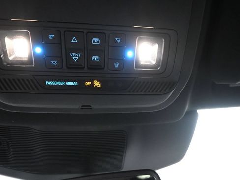 Used 2020 Ford Explorer Platinum w/ Premium Technology Package AWD/4WD image 23