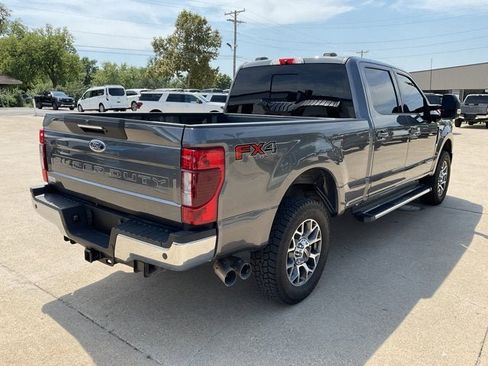 Used 2022 Ford F250 Lariat w/ Lariat Ultimate Package image 3