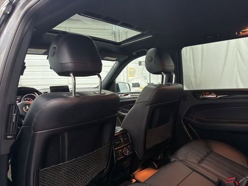 Used 2017 Mercedes-Benz GLS 450 4MATIC image 18