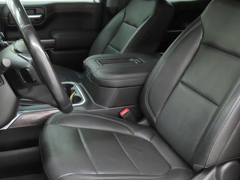 Used 2019 Chevrolet Silverado 1500 LTZ AWD/4WD image 11