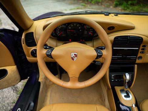 Used 2001 Porsche 911 Carrera RWD image 14