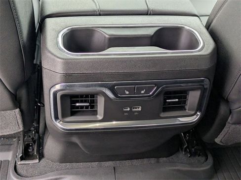 New 2026 Chevrolet Silverado 1500 LTZ w/ LTZ Premium Package image 32