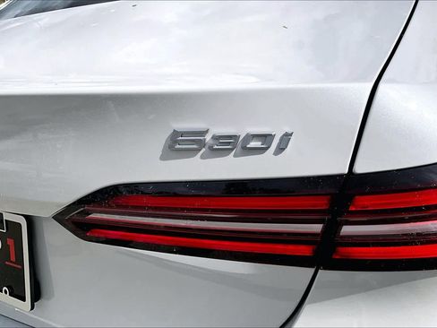 New 2026 BMW 530i image 15