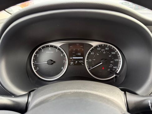 New 2025 Nissan Kicks Play S image 24