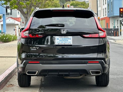 Certified 2025 Honda CR-V Sport-L image 4