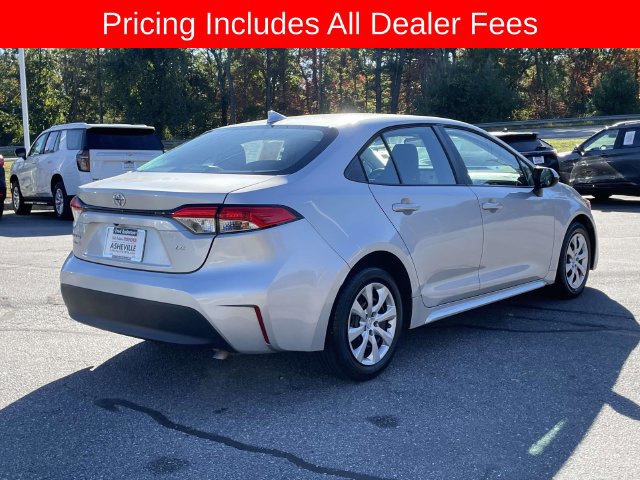 Used 2023 Toyota Corolla LE FWD image 5