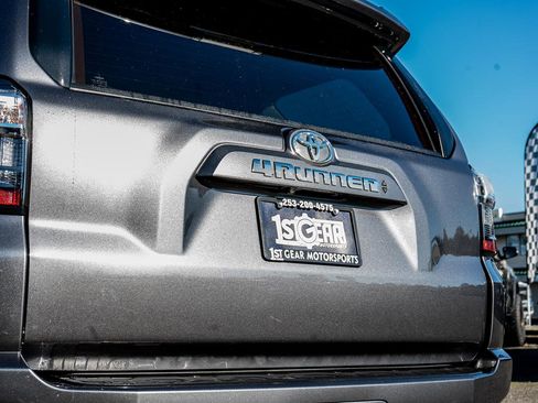 Used 2021 Toyota 4Runner SR5 Premium w/ Moonroof Package image 12