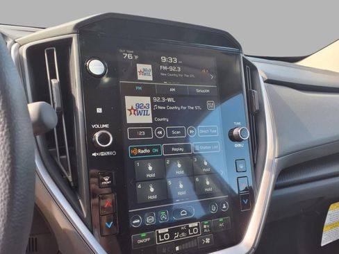 New 2025 Subaru Crosstrek 2.5i Premium image 4