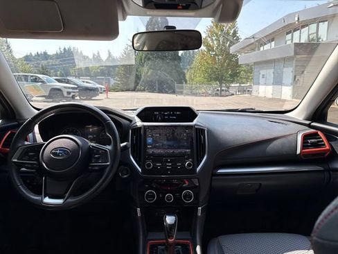 Used 2019 Subaru Forester Sport AWD/4WD image 11