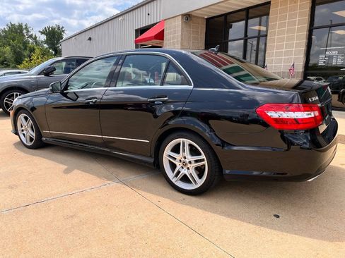 Used 2013 Mercedes-Benz E 350 4MATIC Wagon image 3