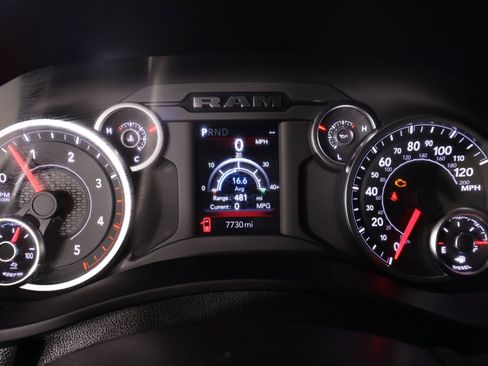 Used 2025 RAM 2500 Tradesman AWD/4WD image 4