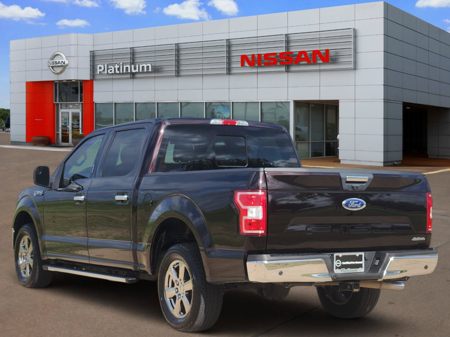 Used 2020 Ford F150 XLT w/ Equipment Group 302A Luxury RWD image 5