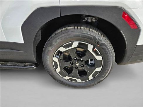 Used 2026 Hyundai Santa Fe SE FWD image 10