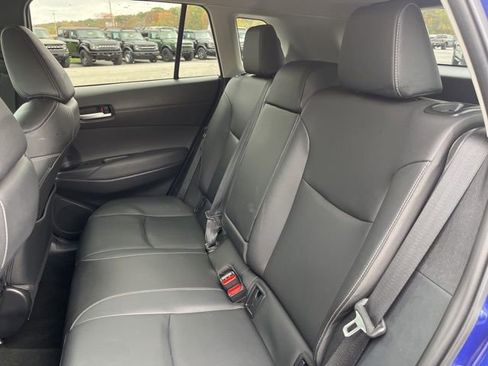 Used 2023 Toyota Corolla Cross XLE image 16